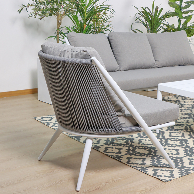 आधुनिक स्विमिंग पूल आउटडोर हाथ से चलने वाला सोफा