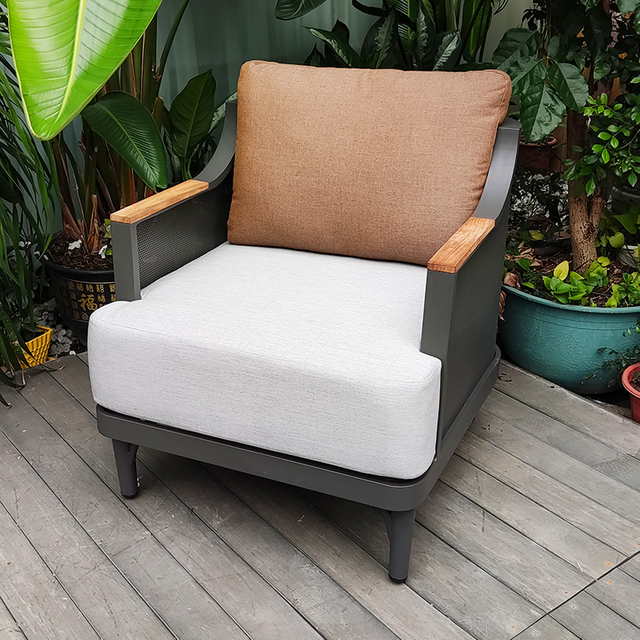 वाणिज्यिक अनुकूलित एल्यूमीनियम मिश्र धातु आंगन सोफा